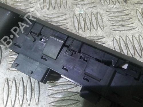 Used Left front window switch Left front window switch PEUGEOT 3008 I MPV (0U_) 1.6 HDi (109 hp) 20353006 20353006