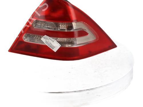 Used Right taillight MERCEDES-BENZ C-CLASS (W203) C 220 CDI (203.006) (136 hp) 29407644