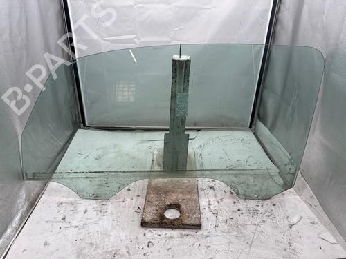 Used Front right door window Front right door window 38167097 38167097