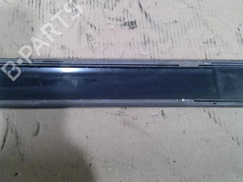 door-moulding-trim-skoda-fabia-ii-542-2006-2007-2008-2009-2010-2011-2012-2013-2014-31382645 main image