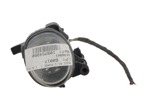 Used Left front fog light Left front fog light AUDI A1 (8X1, 8XK) 1.6 TDI (105 hp) 27811211 27811211