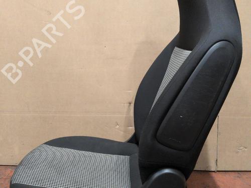 Left front seat RENAULT TWINGO III (BCM_, BCA_) 1.0 SCe 65 (BCMJ) | BP37743439C15 - Image 4