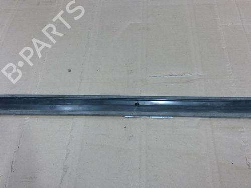 Door moulding trim VW GOLF PLUS V (5M1, 521) 1.6 TDI | BP28141687C150 