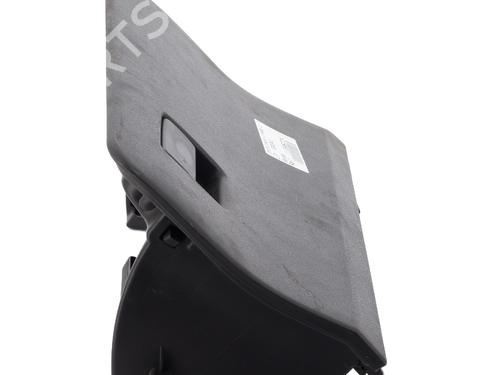 Used Glove box Glove box TOYOTA YARIS (_P13_) 1.4 D (NLP130_, NLP130) (90 hp) 29082754 29082754
