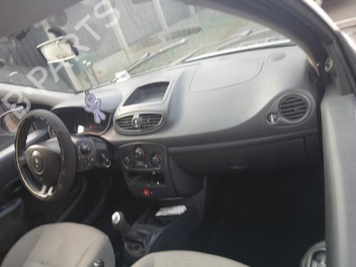 Right taillight RENAULT CLIO III (BR0/1, CR0/1) 1.2 16V Hi-Flex (BR1U, CR1U) | BP31610346C35 