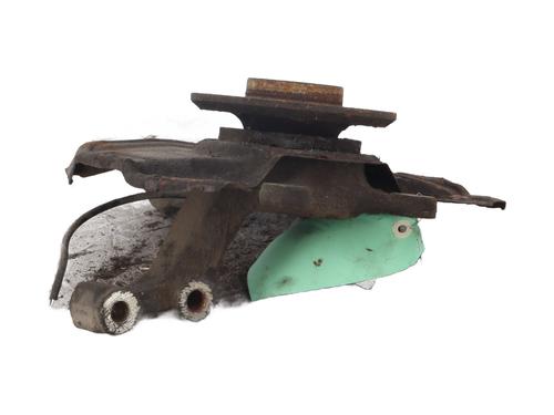 Used Right front steering knuckle Right front steering knuckle MERCEDES-BENZ B-CLASS Sports Tourer (W245) B 180 CDI (245.207) (109 hp) 25588962 25588962
