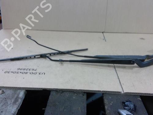 Used Front windshield wiper arm Front windshield wiper arm 26184862 26184862