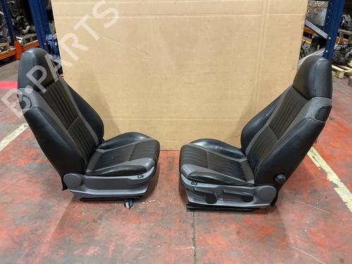 seats-set-alfa-romeo-brera-939_-2006-2007-2008-2009-2010-2011-36378800 main image