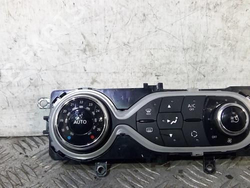 Used Climate control RENAULT ZOE (BFM_) ZOE (92 hp) 20368009