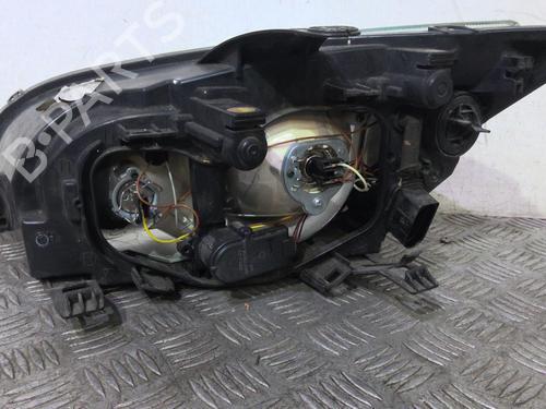 Used Right headlight FORD FOCUS II (DA_, HCP, DP) 2.0 TDCi (133 hp) 20359246