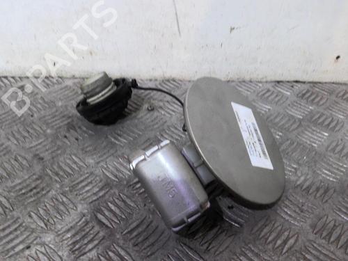 Used Fuel flap HYUNDAI TUCSON (JM) 2.0 CRDi All-wheel Drive (140 hp) 20354916