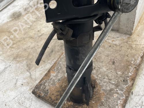 Used Left front shock absorber Left front shock absorber VW POLO IV (9N_, 9A_) 1.2 (54 hp) 40239927 40239927
