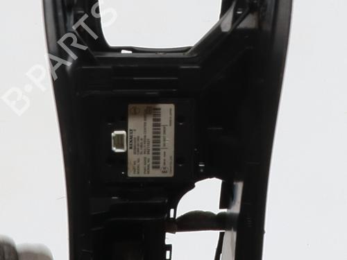Middle console RENAULT MEGANE III Hatchback (BZ0/1_, B3_) 1.5 dCi (BZ0C) | BP29493127I22 