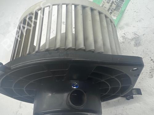 Used Heater blower motor Heater blower motor RENAULT LAGUNA III (BT0/1) 1.5 dCi (BT00, BT0A, BT0T, BT1J) (110 hp) 36761234 36761234