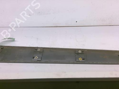 Dørliste Dørliste TOYOTA RAV 4 II (_A2_) 2.0 D 4WD (CLA20_, CLA21_, CLA20R, CLA21R) (116 hp) 32863770 32863770