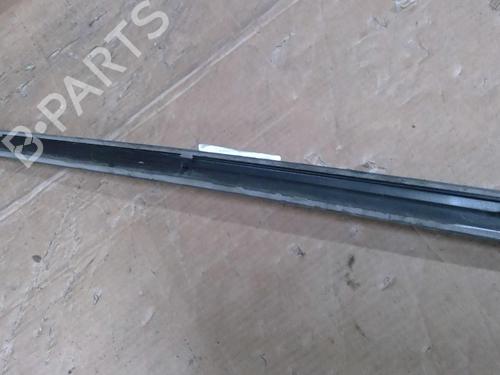 door-moulding-trim-vw-golf-plus-v-5m1-521-2004-2005-2006-2007-2008-2009-2010-2011-2012-2013-30763784 main image