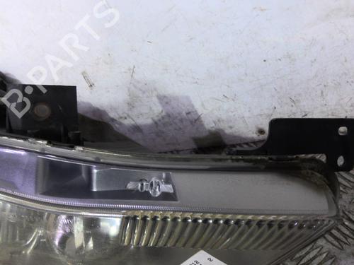 Used Left headlight Left headlight MITSUBISHI OUTLANDER II (CW_W) 2.0 DI-D (CW8W) (140 hp) 20365916 20365916