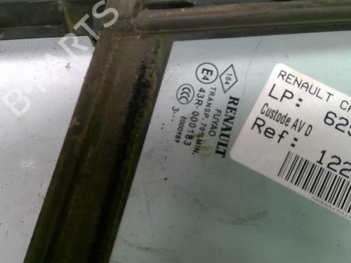 front-right-quarter-glass-renault-captur-i-j5_-h5_-2013-32863789 main image