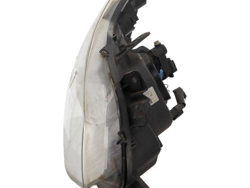 Right headlight RENAULT CLIO III (BR0/1, CR0/1) 1.5 dCi (BR17, CR17) | BP28153202C29 