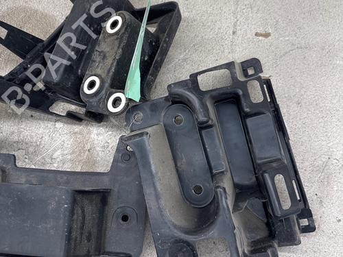 rear-bumper-bracket-peugeot-208-ii-ub_-up_-uw_-uj_-2019-36150524 main image