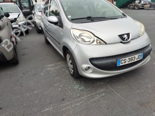 Front bumper PEUGEOT 107 (PM_, PN_) 1.0 | BP28354729C7 