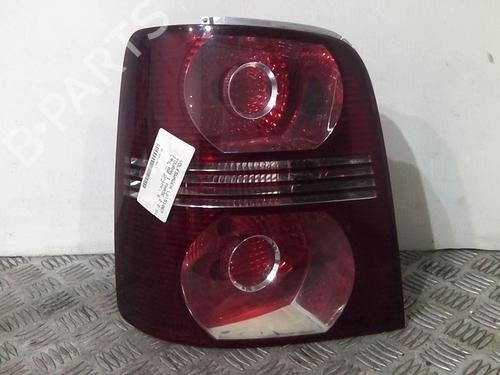 Left taillight VW TOURAN (1T1, 1T2) 2.0 TDI 16V | BP20366944C34 