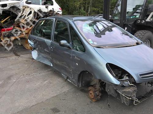 Windscreen washer tank CITROËN XSARA PICASSO (N68) 2.0 HDi | BP29041871C113 