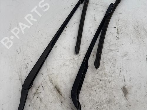 front-windshield-wiper-arm-audi-a6-c6-4f2-2004-2005-2006-2007-2008-2009-2010-2011-34532679 main image