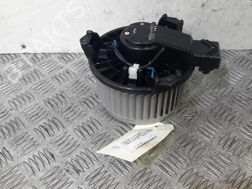 Heater blower motor TOYOTA YARIS (_P13_) 1.0 (KSP130_, KSP130) | BP20351863M62 