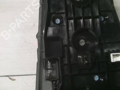 Commande Chauffage TOYOTA YARIS (_P9_) 1.4 D-4D (NLP90_, NLP90R) | BP21999360I5 