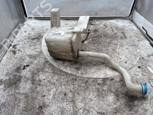 Used Windscreen washer tank Windscreen washer tank 38456089 38456089