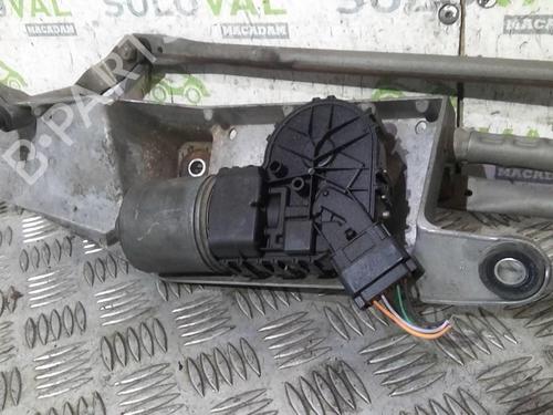 Used Front wiper motor Front wiper motor RENAULT MODUS / GRAND MODUS (F/JP0_) 1.4 (JP01, JP0J) (98 hp) 20362134 20362134