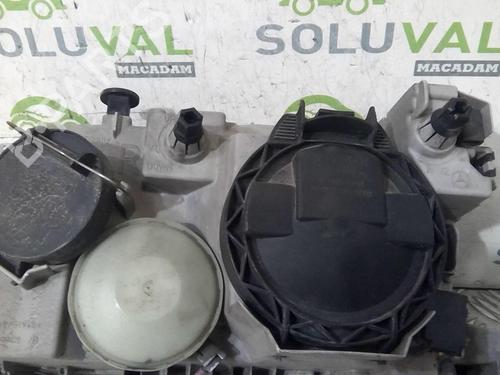 Used Right headlight Right headlight MERCEDES-BENZ C-CLASS (W202) C 200 CDI (202.134) (102 hp) 20364234 20364234