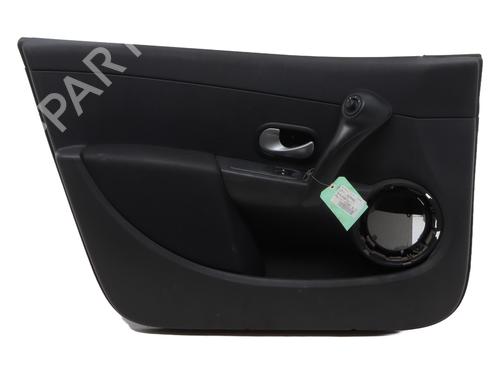 Forreste venstre beklædning Forreste venstre beklædning RENAULT CLIO III (BR0/1, CR0/1) 1.5 dCi (BR17, CR17) (86 hp) 33945521 33945521