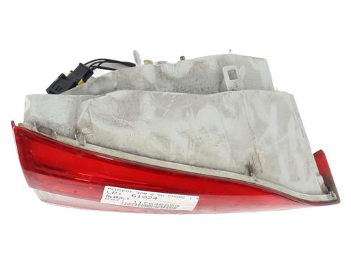 Used Left tailgate light Left tailgate light PEUGEOT 308 SW II (LC_, LJ_, LR_, LX_, L4_) 1.6 BlueHDi 120 (120 hp) 31030319 31030319