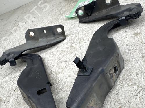 Used Hinge/Door check strap Hinge/Door check strap 36850862 36850862