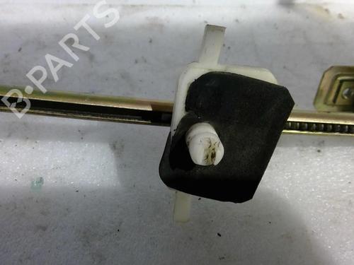 Used Front right window mechanism Front right window mechanism RENAULT 19 II (B/C53_) 1.8 (5/353A) (90 hp) 33741663 33741663
