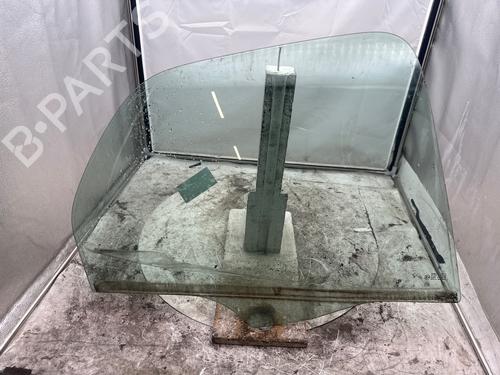 Used Rear right door window Rear right door window 38636941 38636941