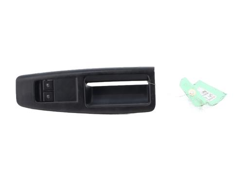 Used Left front window switch VW POLO IV (9N_, 9A_) 1.4 TDI (70 hp) 31818151