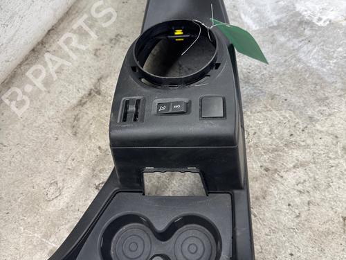 Mittelkonsole RENAULT TWINGO III (BCM_, BCA_) 1.0 SCe 65 (BCMJ) | BP37867680I22 - Image 2