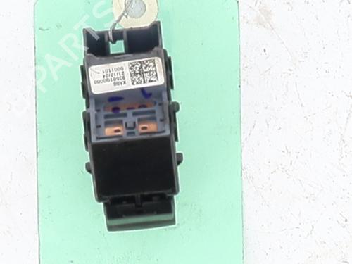 Right rear window switch HYUNDAI i20 III (BC3, BI3) 1.0 T-GDI hybrid 48V | BP29744512I28 - Image 2