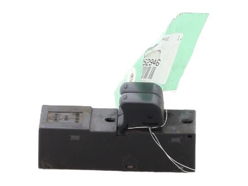 Used Left front window switch Left front window switch NISSAN MICRA III (K12) 1.4 16V (88 hp) 30528255 30528255