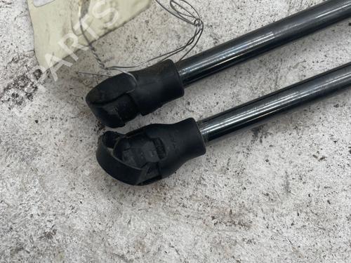 Used Tailgate lift support Tailgate lift support RENAULT 5 E-Tech 150 (150 hp) 40467159 40467159