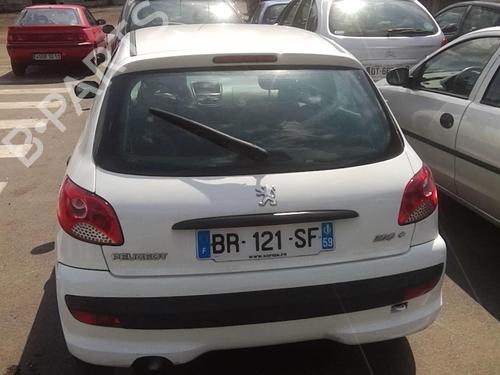 Left mirror PEUGEOT 206+ (2L_, 2M_) 1.4 HDi eco 70 | BP22000712C26