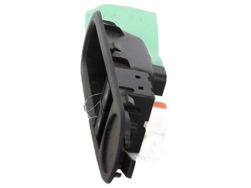 Used Left front window switch Left front window switch RENAULT TWINGO III (BCM_, BCA_) Z.E: (BCA1) (82 hp) 22400676 22400676