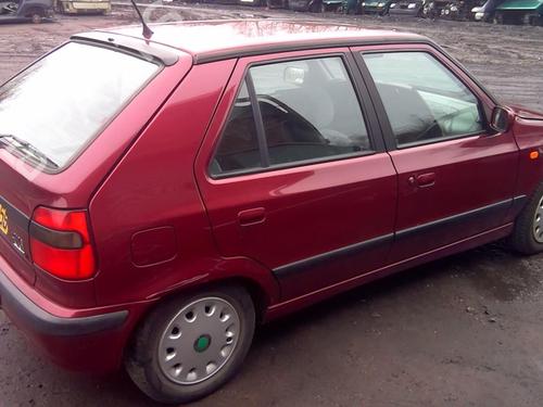 Right taillight SKODA FELICIA II (6U1) 1.9 D | BP22001099C35 