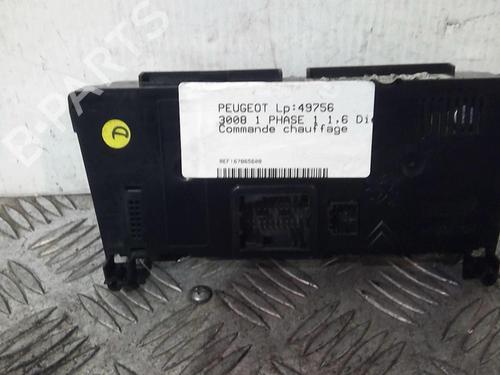 Used Climate control Climate control 20352372 20352372