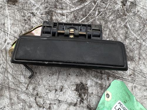 Used Front right exterior door handle Front right exterior door handle PEUGEOT 309 I (10C, 10A) 1.4 (67 hp) 36656796 36656796