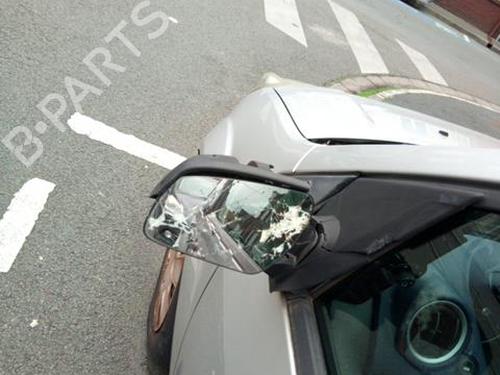 Left headlight FORD FIESTA V (JH_, JD_) 1.4 16V | BP22003286C28 