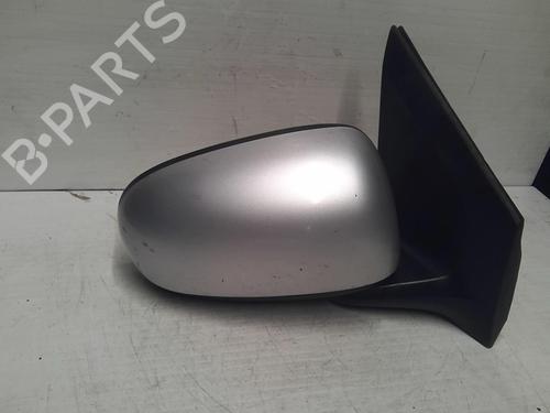 Used Right mirror Right mirror 21592478 21592478